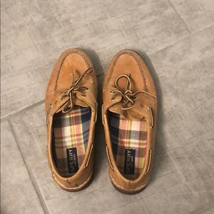 Sperries size 9.5 women’s